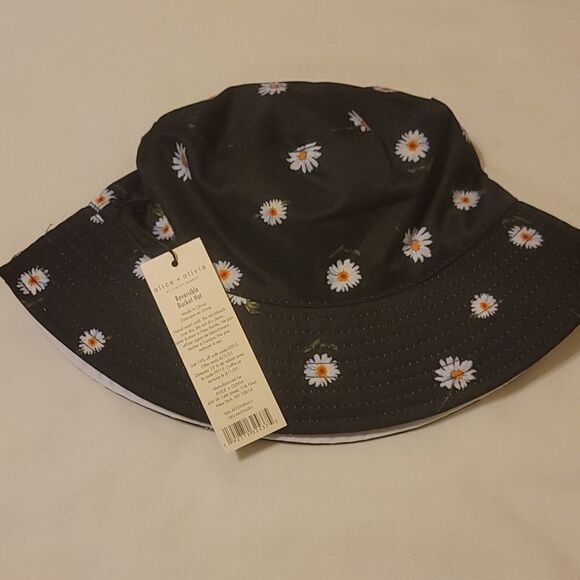 Alicia +olivia hat  - Picture 7 of 9